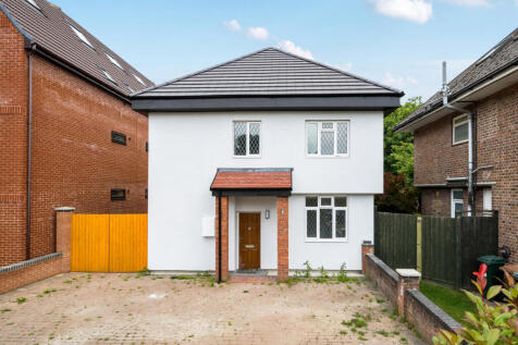 Bucknalls Close, Watford, Hertfordshire 6 bed detached house for sale