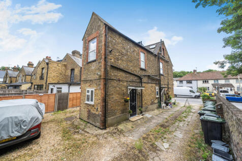 Park Road, Rickmansworth, Hertfordshire Studio for sale