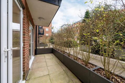 Royal Quarter, Kingston, Kingston... 1 bed flat for sale