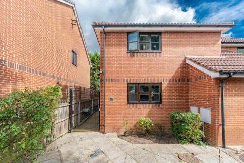 Yewtree Close, Harrow, HA2 1 bed flat for sale