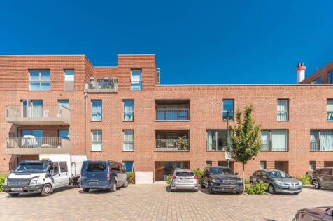 LENSVIEW CLOSE,HA1, Harrow, HARROW, HA1 3 bed flat for sale