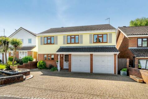 5 bedroom detached house for sale