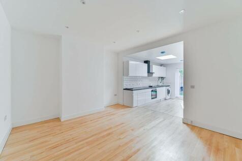 Athelney Street, Catford, London, SE6 2 bed flat for sale