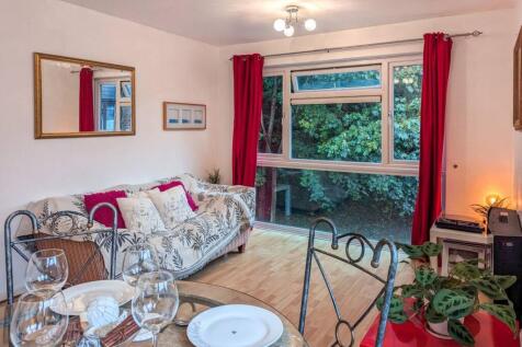 Taymount Rise, Forest Hill, London, SE23 1 bed flat for sale