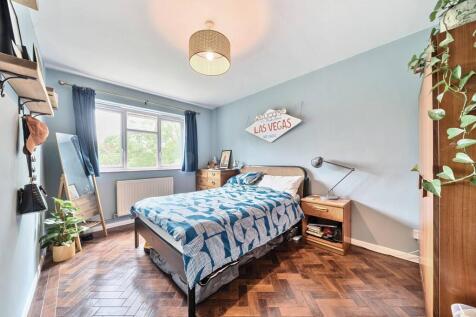 Rosendale Road, Dulwich, London, SE21 1 bed flat for sale