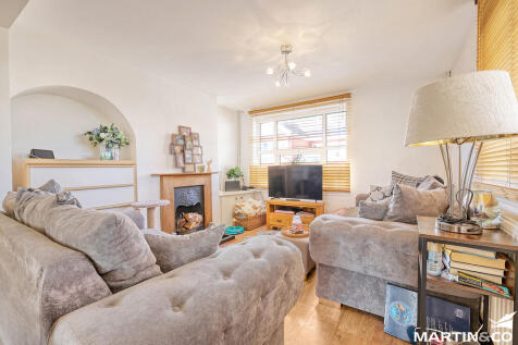 Dyers Road, Maldon 2 bed end of terrace house for sale