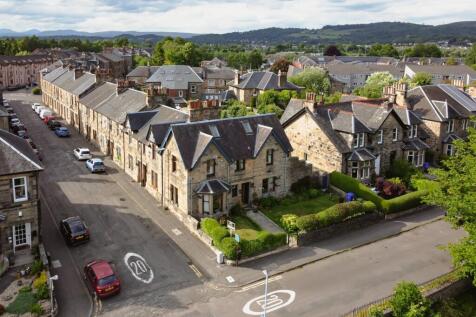 Forth Crescent, Riverside, Stirling. FK8 4 bed end of terrace house for sale