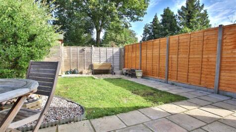 Hawthorn Way, Northway, Tewkesbury 3 bed house for sale