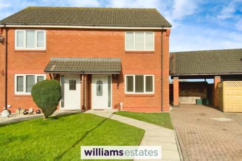 2 bedroom semi-detached house for sale