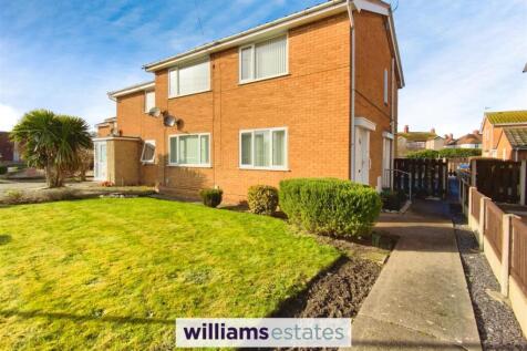 2 bedroom flat for sale