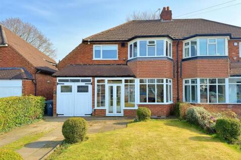 4 bedroom semi-detached house for sale
