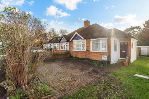 3 bedroom semi-detached bungalow for sale