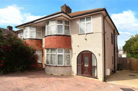 Caversham Avenue, Cheam, Sutton, SM3 3 bed semi