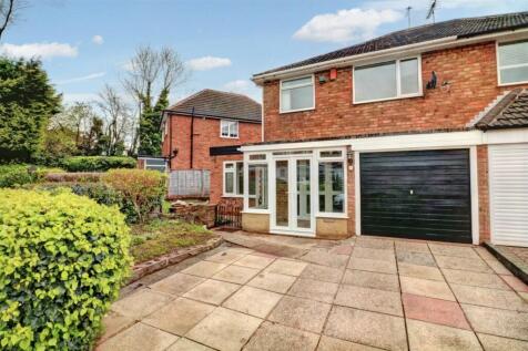 Perry Park Crescent, Great Barr... 3 bed semi