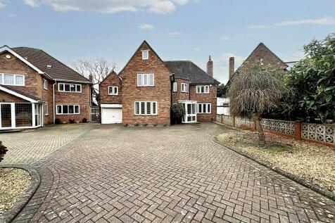 7 bedroom detached house for sale