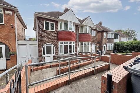Rocky Lane, Great Barr, Birmingham 3 bed semi