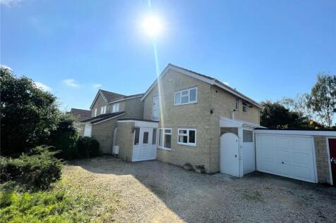 Stratton Heights, Cirencester... 3 bed detached house for sale