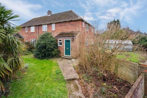 5 bedroom semi-detached house for sale