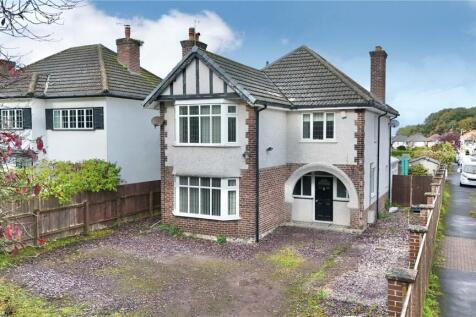 Thingwall Road, Irby, Wirral, CH61 4 bed detached house for sale