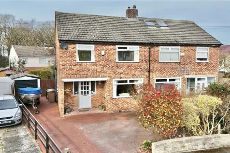 3 bedroom semi-detached house for sale