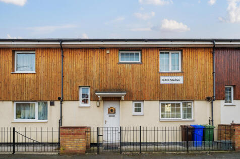 4 bedroom terraced house for sale