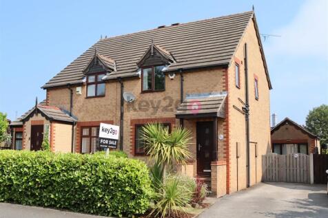Fanshaw Avenue, Eckington, Sheffield... 3 bed semi