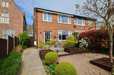 College Road, Spinkhill, Sheffield, S21 3 bed semi
