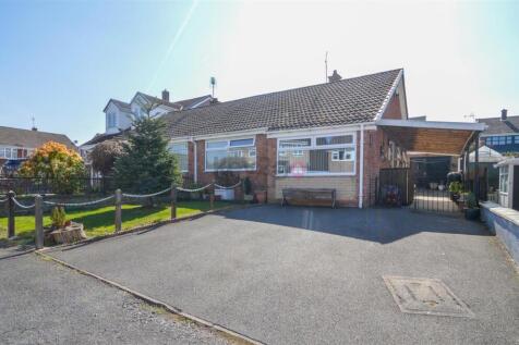 Heath Avenue, Killamarsh, Sheffield, S21 2 bed semi