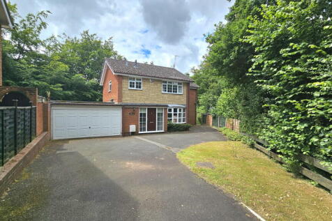 White Close, Stourbridge DY9 4 bed detached house for sale