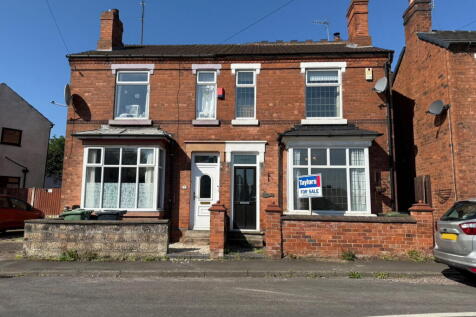 Laburnum Street, Stourbridge DY8 3 bed semi