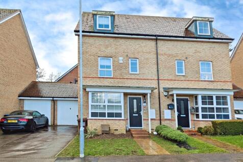 Sparrowhawk Place, Hatfield, AL10 4 bed semi