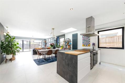 Purley Rise, Purley, CR8 3 bed detached house for sale