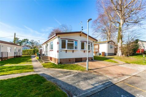 Temple Grove Park, Bakers Lane, West... 2 bed detached house for sale