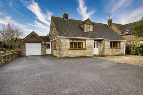 Stonecroft, Shipton Road... 4 bed detached house for sale