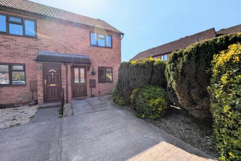2 bedroom end of terrace house for sale