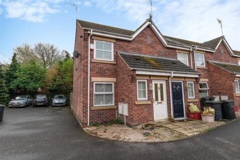 2 bedroom end of terrace house for sale