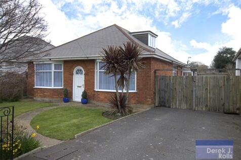 Castle Lane West, Bournemouth... 3 bed bungalow for sale