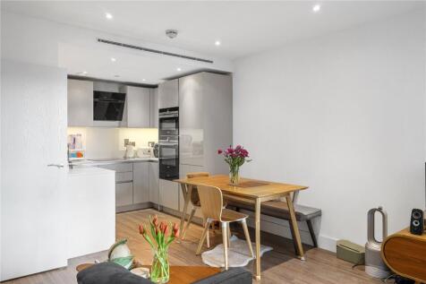New Drum Street, E1 1 bed apartment for sale