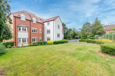 Oaklands Court, Battenhall Road... 1 bed apartment for sale