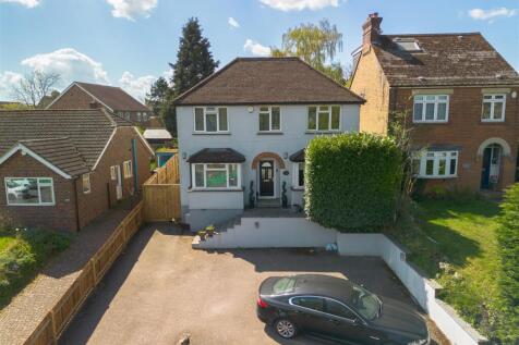 London Road, Ditton, Aylesford 5 bed detached house for sale