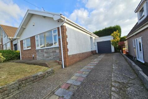 3 bedroom bungalow for sale