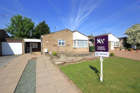 2 bedroom detached bungalow for sale