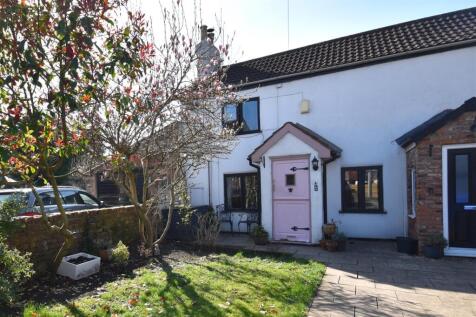 2 bedroom cottage for sale