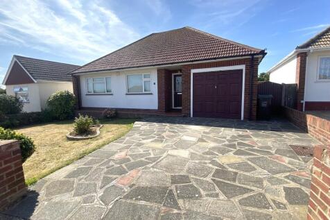 Magnolia Avenue, Margate 3 bed detached bungalow for sale