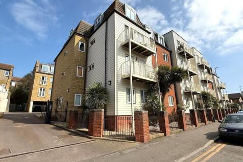 Dane Road, Margate 2 bed apartment for sale