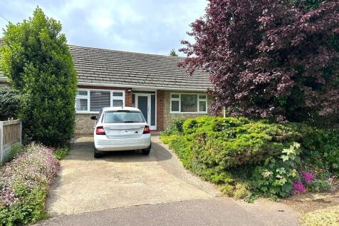 Northdown Way, Margate 3 bed detached bungalow for sale