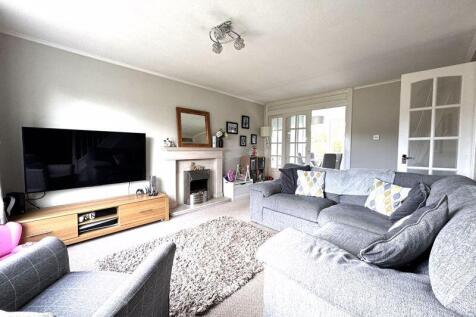 Eldon Drive, Sutton Coldfield, B76 1LT 2 bed apartment for sale