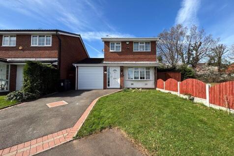 Rochford Close, Sutton Coldfield, B76... 3 bed detached house for sale