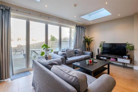 Gracefield Gardens, London SW16 5 bed terraced house for sale