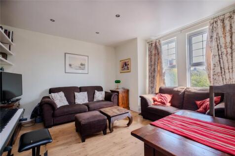 Gleneldon Road, London SW16 2 bed apartment for sale